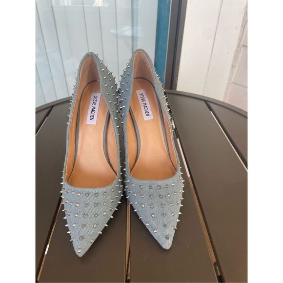 NWOB Steve Madden Daisie Denim Spike Studded Pump Heels 10 M - Picture 12 of 13